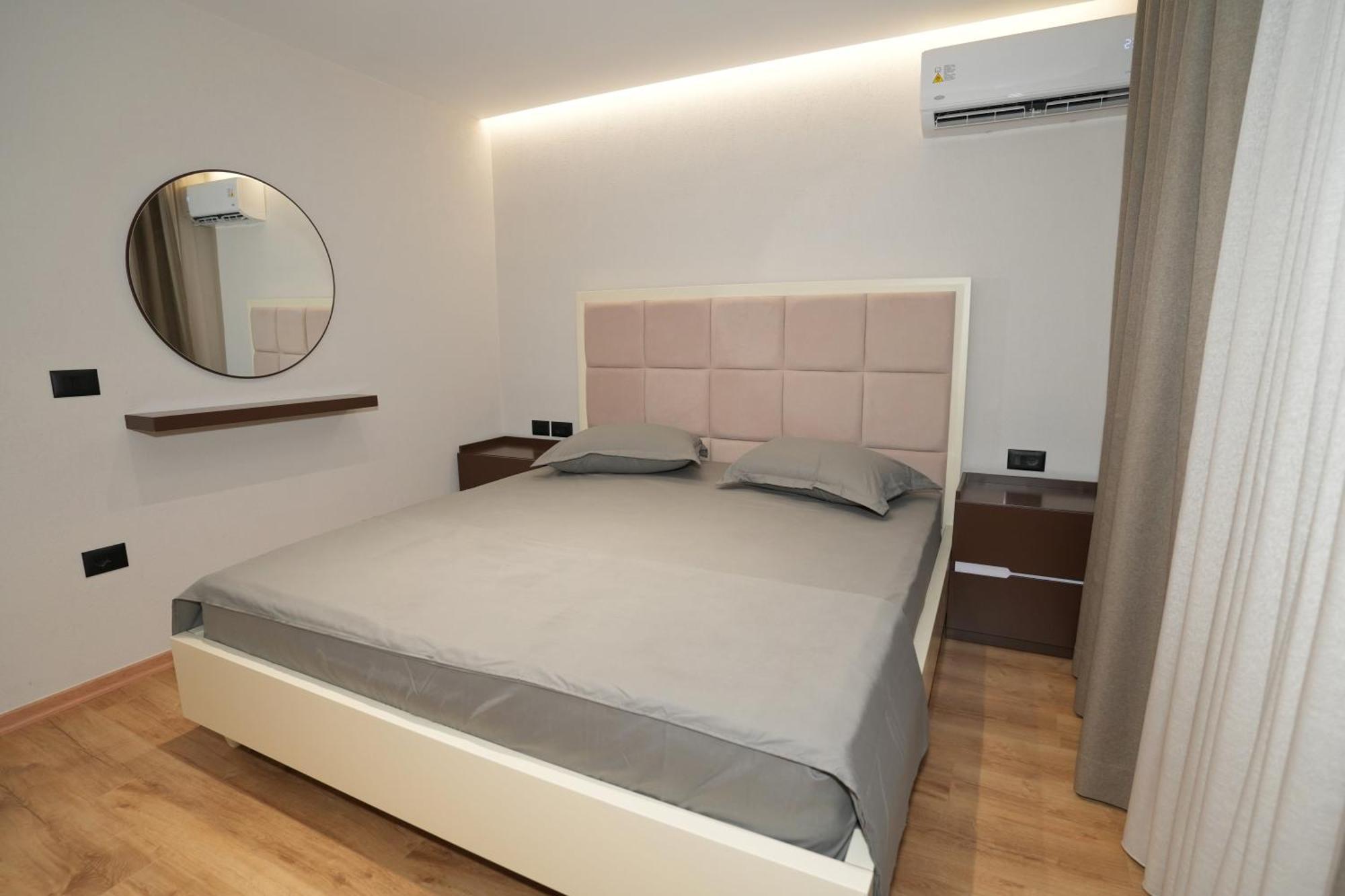 Rs Skendo Apartments Gjirokastër Екстериор снимка