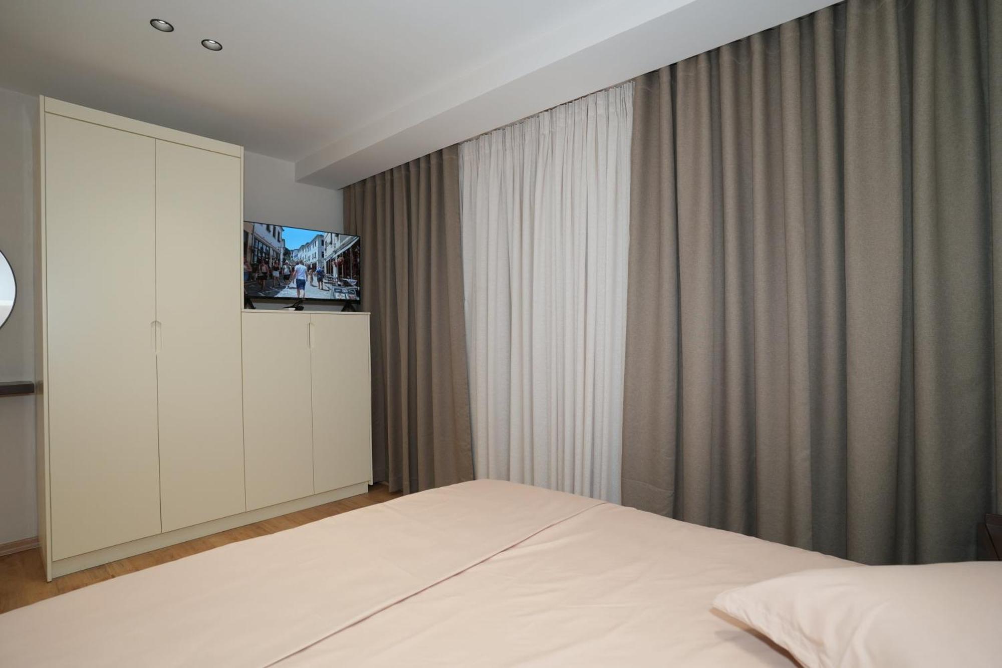 Rs Skendo Apartments Gjirokastër Екстериор снимка
