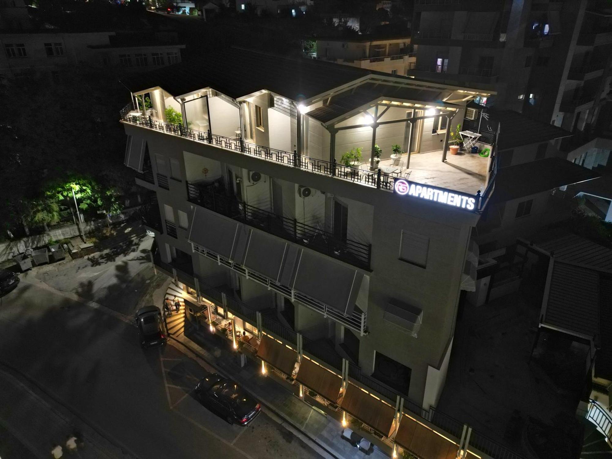 Rs Skendo Apartments Gjirokastër Екстериор снимка