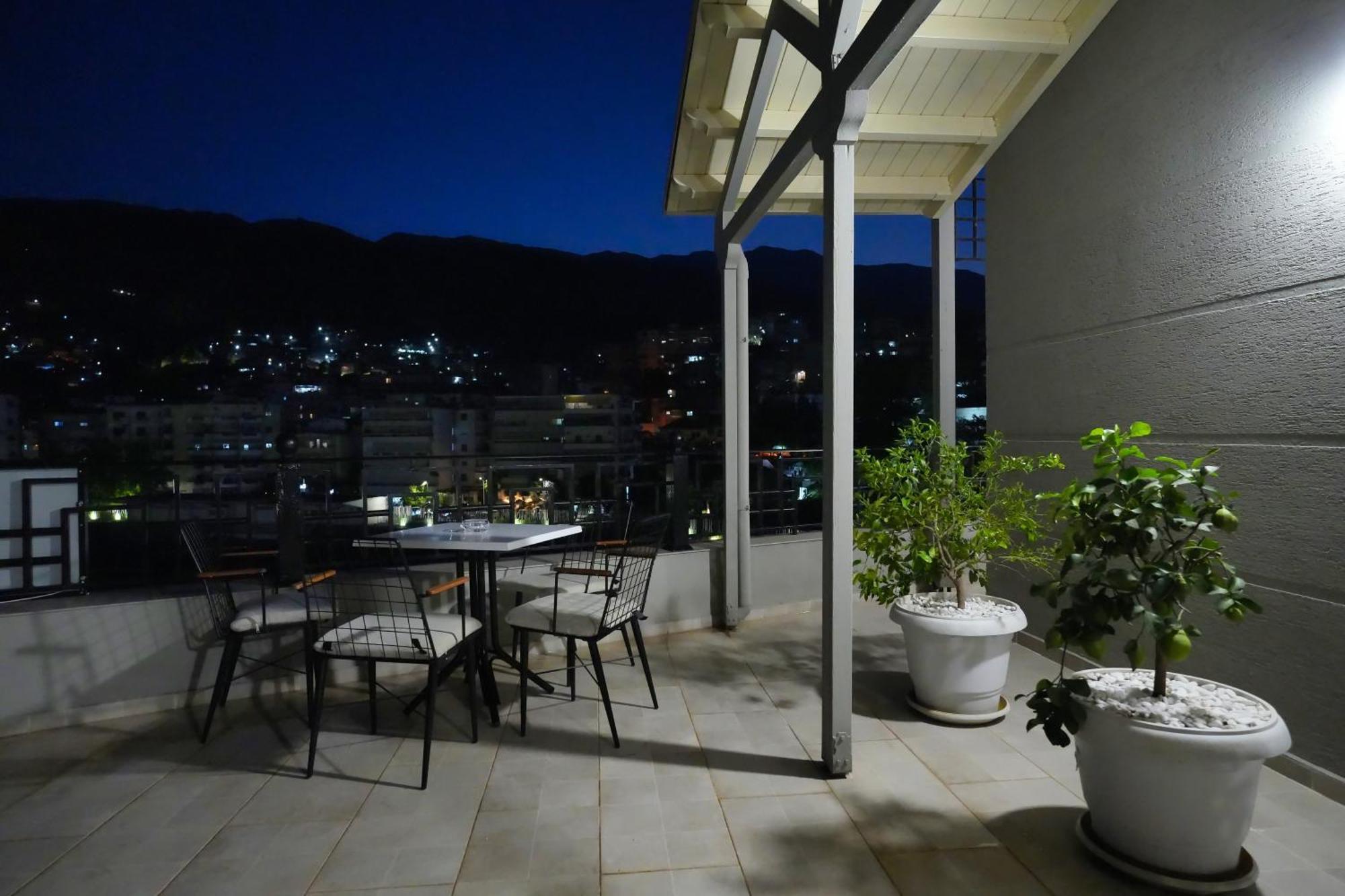 Rs Skendo Apartments Gjirokastër Екстериор снимка